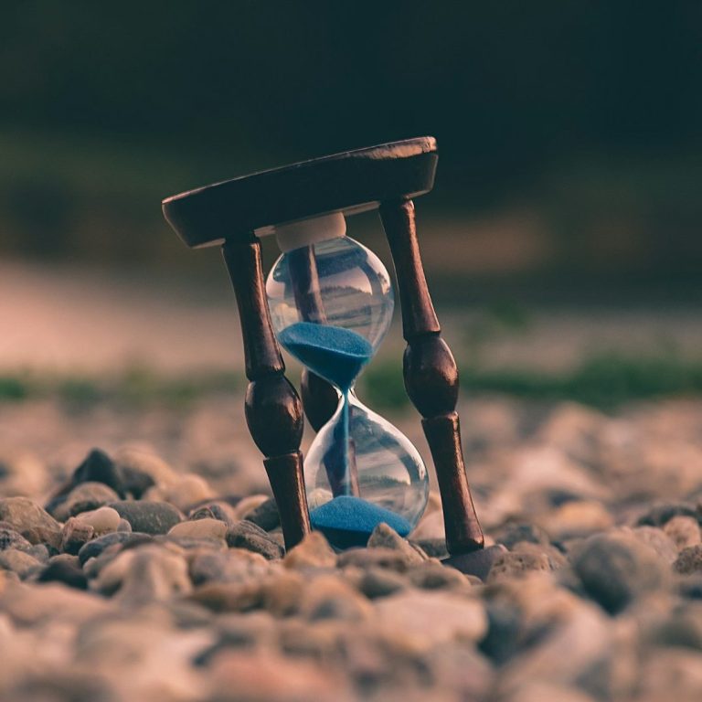 Pressed & Fresh saves businesses from wasting time by providing efficient laundry services