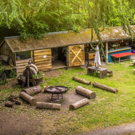 Castle Knights Glamping maintain high standards with fresh, clean linen thanks to laundry services from Pressed & Fresh.